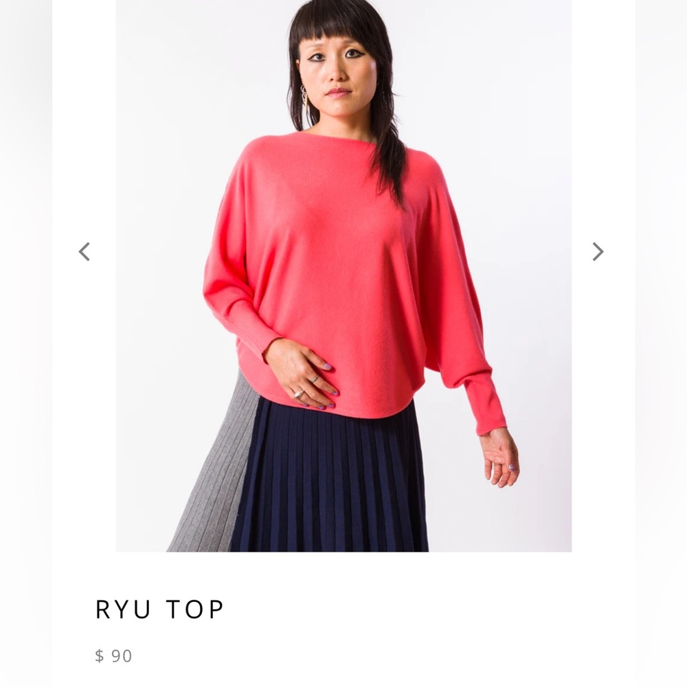 Kerisma slouchy sweater. Color: watermelon.
